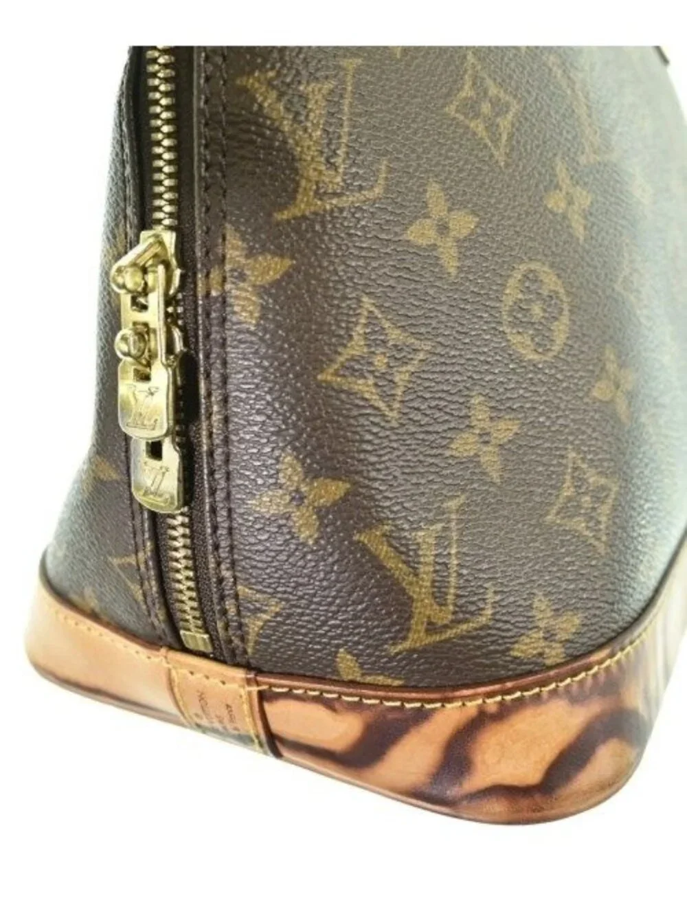 Louis Vuitton Handbag Brown